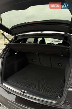Внедорожник / Кроссовер Audi SQ5 2014 в 