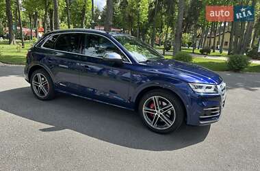 Внедорожник / Кроссовер Audi SQ5 2018 в 