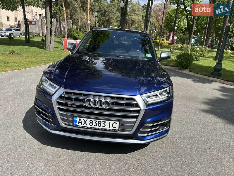 Внедорожник / Кроссовер Audi SQ5 2018 в Харькове