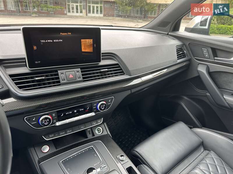 Внедорожник / Кроссовер Audi SQ5 2018 в Харькове