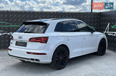Внедорожник / Кроссовер Audi SQ5 2018 в Киеве