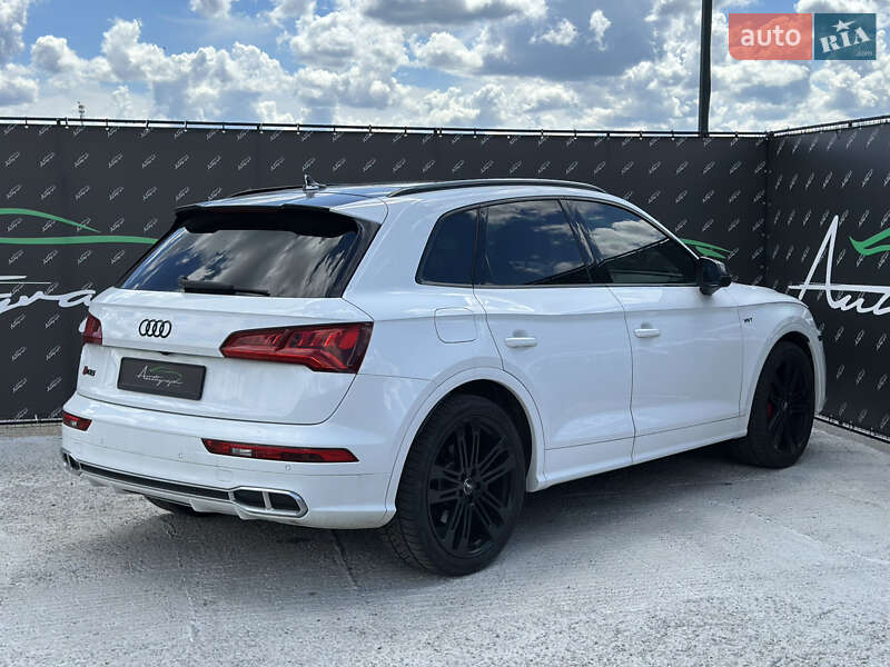 Внедорожник / Кроссовер Audi SQ5 2018 в Киеве