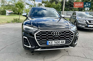 Внедорожник / Кроссовер Audi SQ5 2022 в 