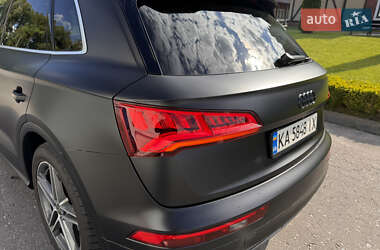 Внедорожник / Кроссовер Audi SQ5 2018 в 