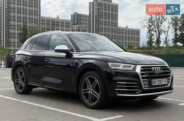 Внедорожник / Кроссовер Audi SQ5 2018 в 