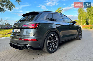 Внедорожник / Кроссовер Audi SQ5 2022 в 