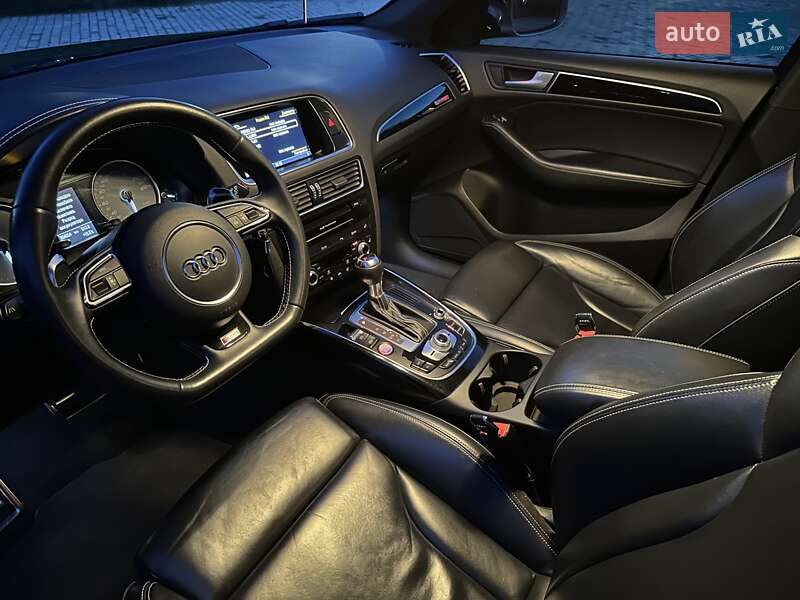 Внедорожник / Кроссовер Audi SQ5 2014 в Белой Церкви