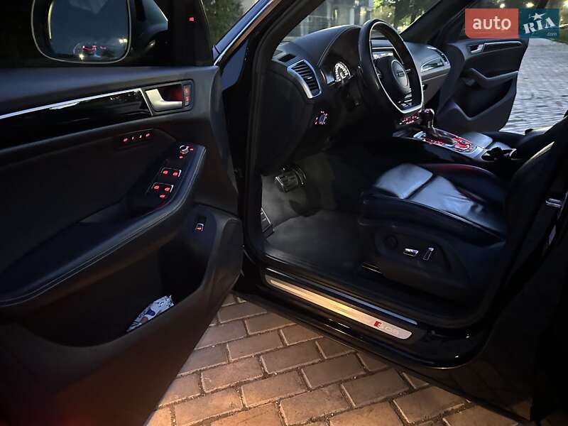 Внедорожник / Кроссовер Audi SQ5 2014 в Белой Церкви