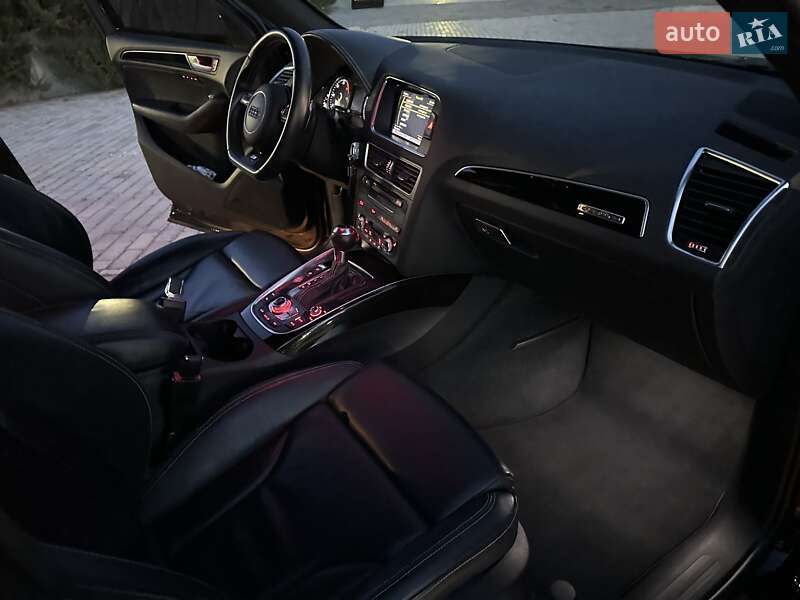 Внедорожник / Кроссовер Audi SQ5 2014 в Белой Церкви