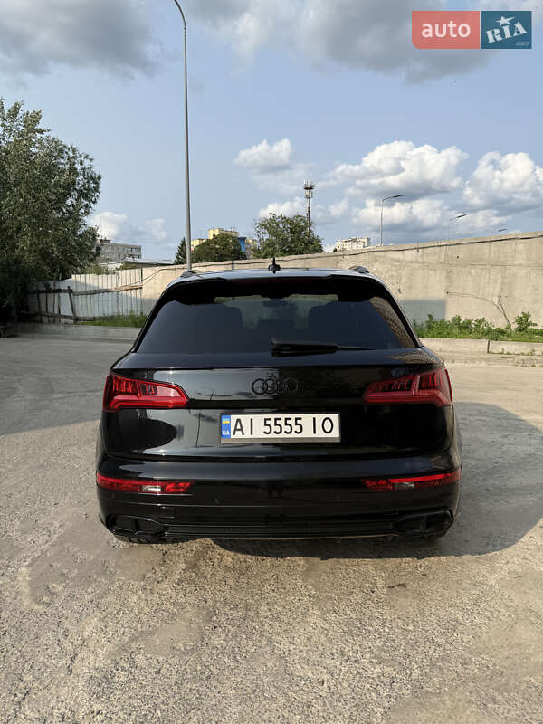 Внедорожник / Кроссовер Audi SQ5 2018 в Киеве