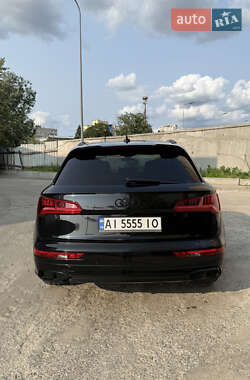 Внедорожник / Кроссовер Audi SQ5 2018 в 