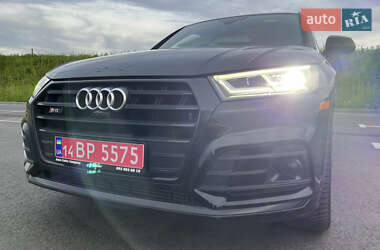 Внедорожник / Кроссовер Audi SQ5 2020 в 