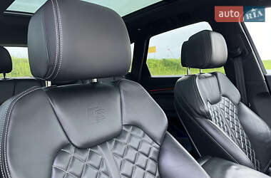 Внедорожник / Кроссовер Audi SQ5 2020 в 