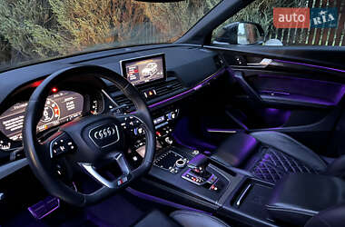 Внедорожник / Кроссовер Audi SQ5 2020 в 