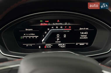 Внедорожник / Кроссовер Audi SQ5 2021 в 