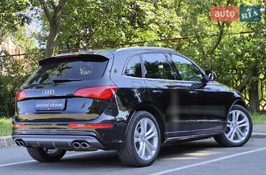 Внедорожник / Кроссовер Audi SQ5 2015 в 