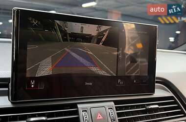 Внедорожник / Кроссовер Audi SQ5 2020 в 