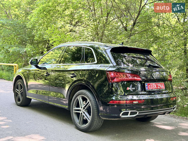 Позашляховик / Кросовер Audi SQ5 2018 в Києві