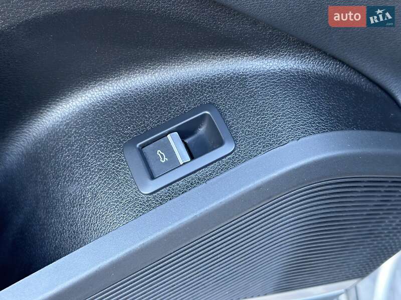 Позашляховик / Кросовер Audi SQ5 2022 в Львові