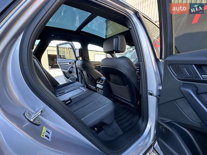 Позашляховик / Кросовер Audi SQ5 2022 в Львові