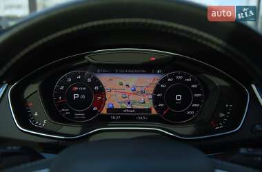 Внедорожник / Кроссовер Audi SQ5 2018 в 
