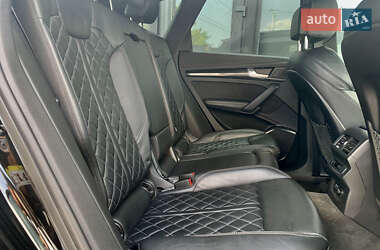 Внедорожник / Кроссовер Audi SQ5 2019 в 