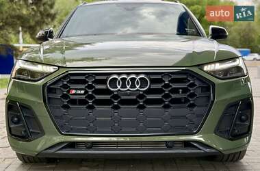 Внедорожник / Кроссовер Audi SQ5 2021 в 