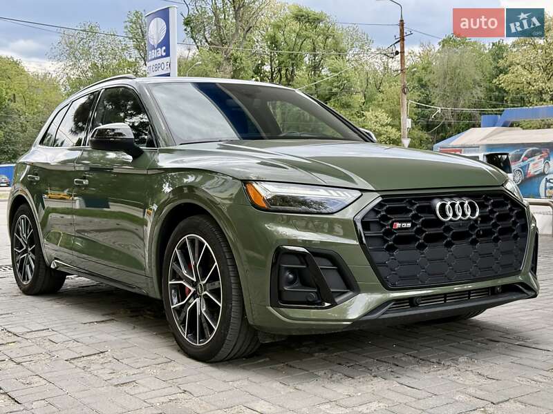 Внедорожник / Кроссовер Audi SQ5 2021 в Днепре