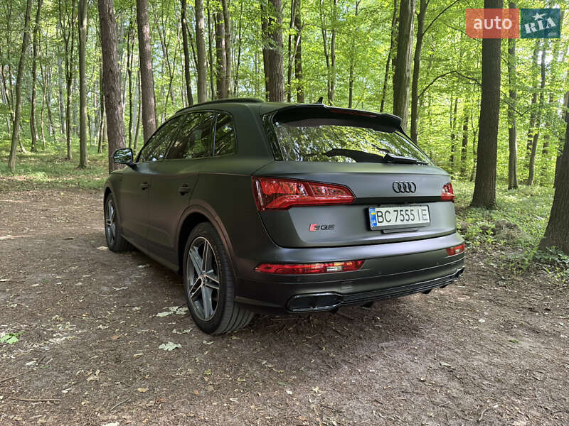 Внедорожник / Кроссовер Audi SQ5 2017 в Львове
