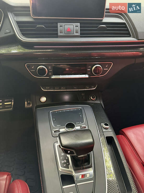 Внедорожник / Кроссовер Audi SQ5 2017 в Львове