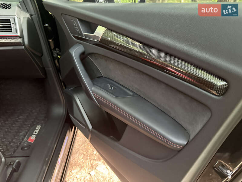 Внедорожник / Кроссовер Audi SQ5 2017 в Львове