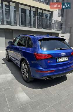 Внедорожник / Кроссовер Audi SQ5 2016 в 