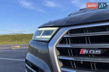 Внедорожник / Кроссовер Audi SQ5 2017 в 