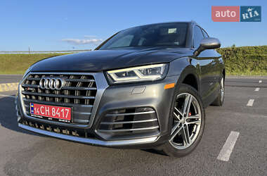 Внедорожник / Кроссовер Audi SQ5 2017 в 