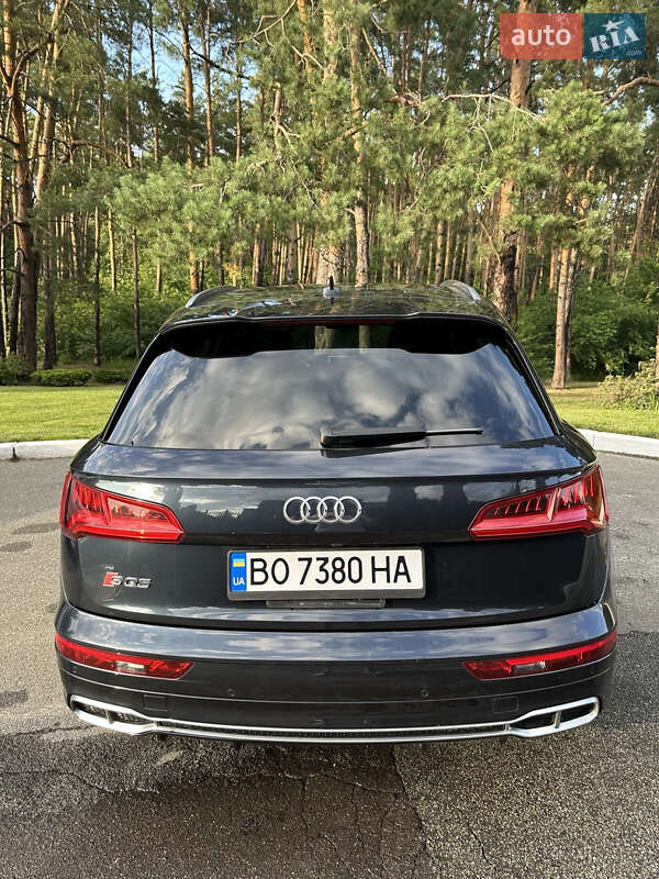 Внедорожник / Кроссовер Audi SQ5 2017 в Киеве