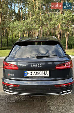 Внедорожник / Кроссовер Audi SQ5 2017 в 