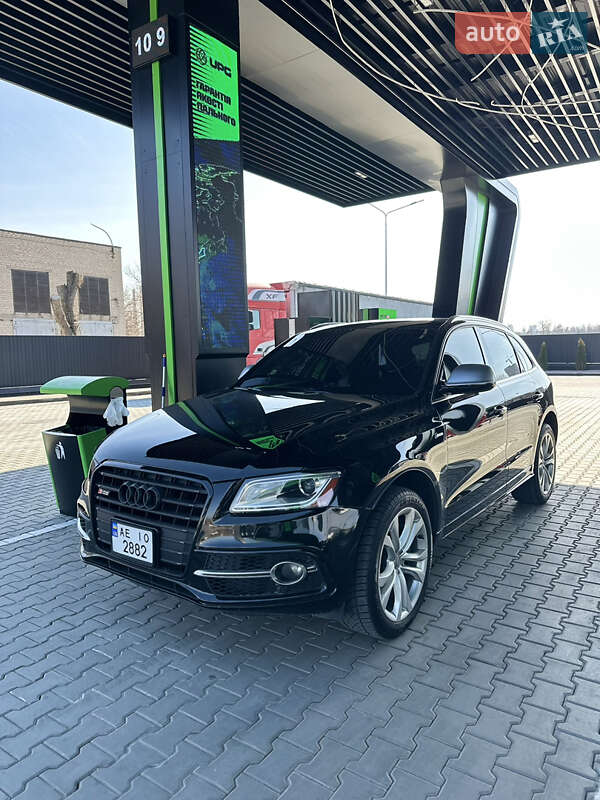 Внедорожник / Кроссовер Audi SQ5 2015 в Ивано-Франковске