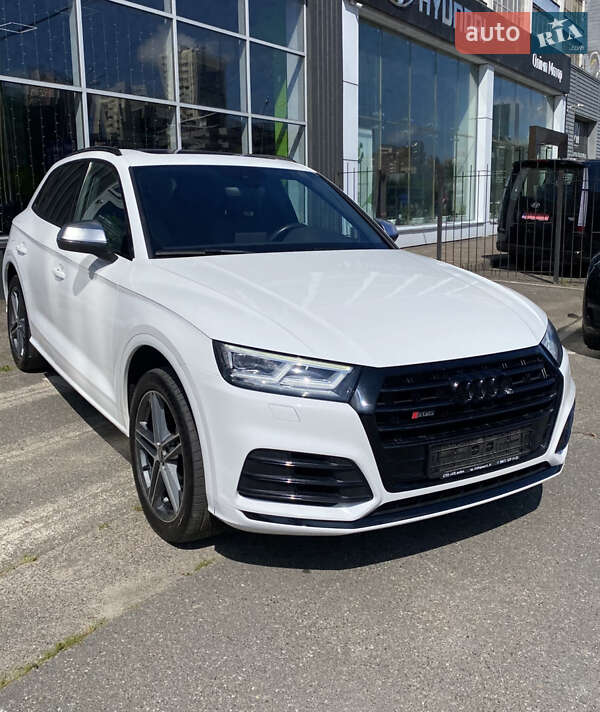 Audi SQ5 2019