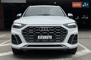 Внедорожник / Кроссовер Audi SQ5 2024 в 