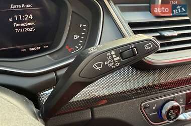 Внедорожник / Кроссовер Audi SQ5 2019 в 