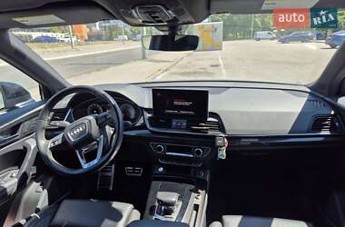 Внедорожник / Кроссовер Audi SQ5 2021 в 