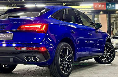 Позашляховик / Кросовер Audi SQ5 2021 в 