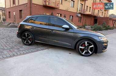 Позашляховик / Кросовер Audi SQ5 2018 в Коростені