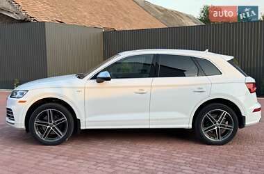 Внедорожник / Кроссовер Audi SQ5 2018 в 