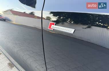 Внедорожник / Кроссовер Audi SQ5 2015 в 