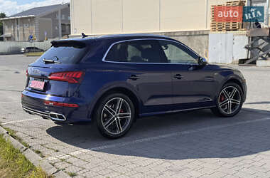 Внедорожник / Кроссовер Audi SQ5 2018 в 