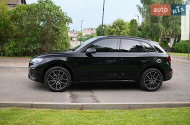 Внедорожник / Кроссовер Audi SQ5 2020 в 