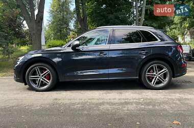 Внедорожник / Кроссовер Audi SQ5 2017 в 
