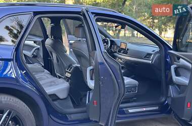 Внедорожник / Кроссовер Audi SQ5 2017 в 