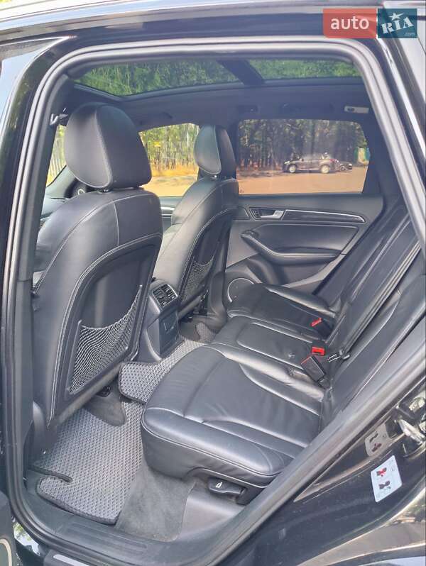 Позашляховик / Кросовер Audi SQ5 2013 в Одесі фото 16 Позашляховик / Кросовер Audi SQ5 2013 в Одесі